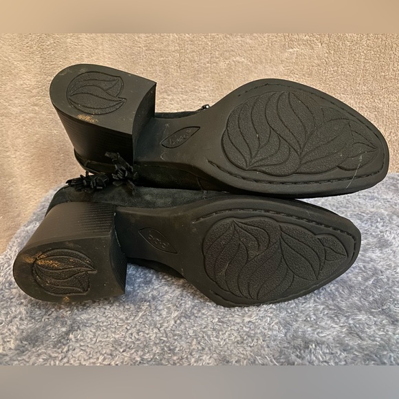 NWOT B.O.C. Leather zip ankle booties low heel - Picture 4 of 8